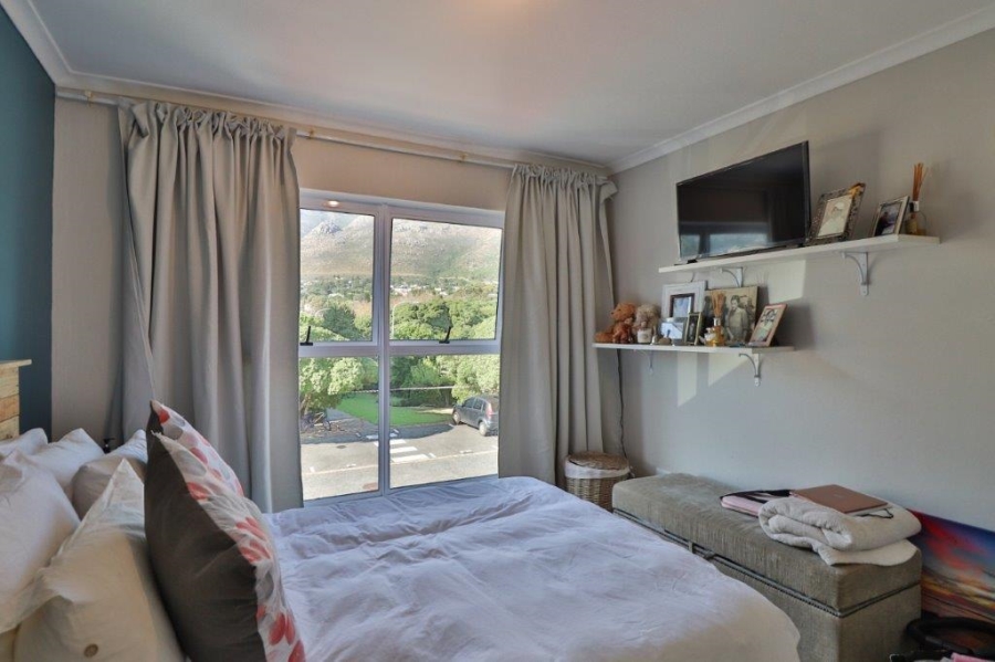 1 Bedroom Property for Sale in Beach Estate Western Cape